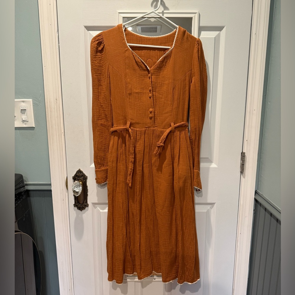 Revintaria Vintage Inspired Tatiana Dress